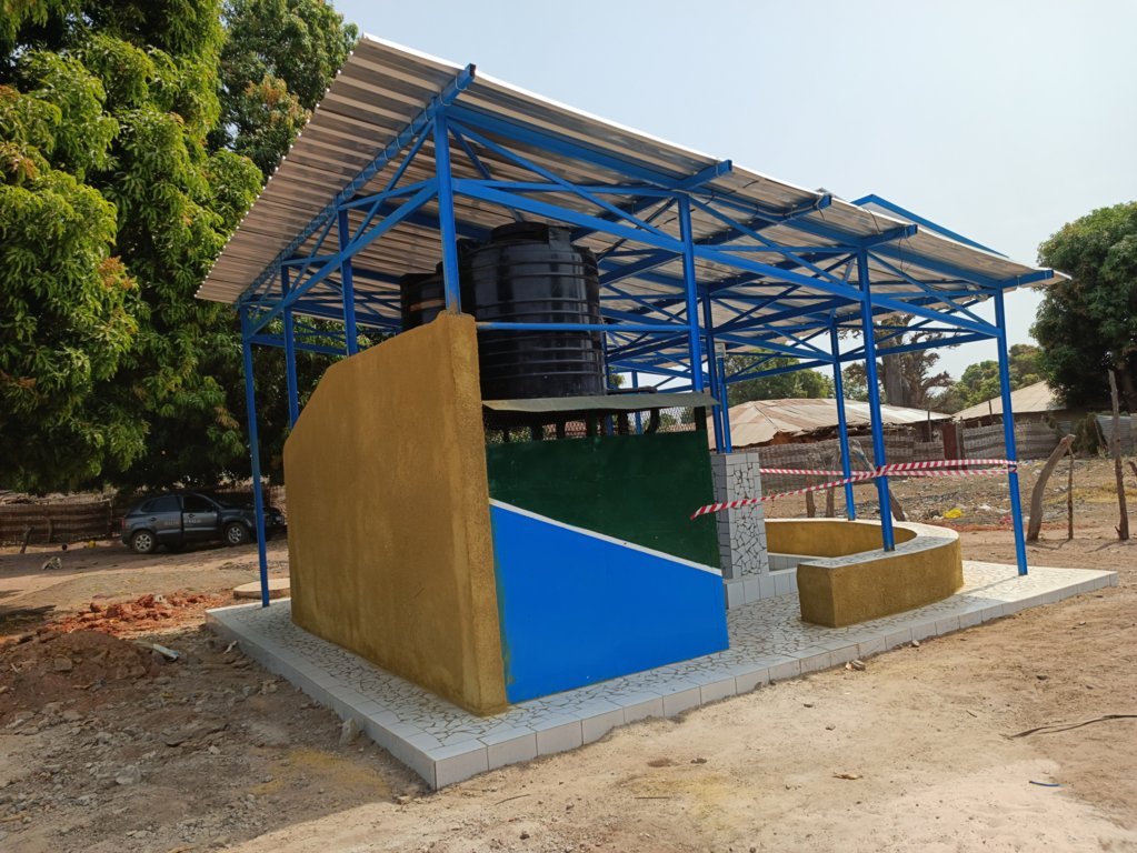 Pozzo profondo di Kenwal in Senegal by Balouo Salo - Raoul Vecchio